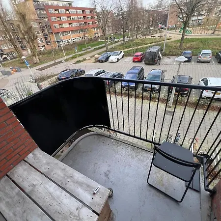 East, 2 Bedroom, 6 People Max شقة *