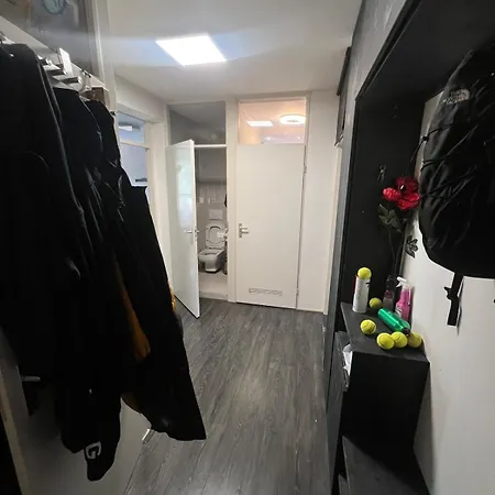 شقة East, 2 Bedroom, 6 People Max *